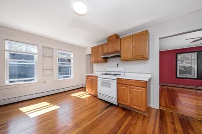 51 Rosemont St #2 1