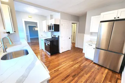 98 Irving St #1 1