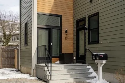 27 Woodbine Street #27 1
