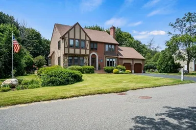5 Wedgewood Dr 1