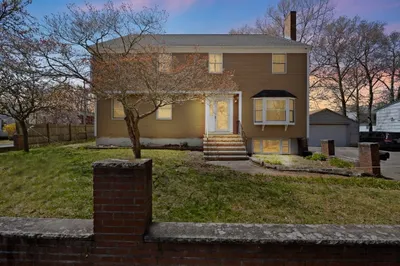 36 Fitzgerald St 1