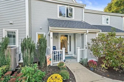 6 Westcliff Dr #6 1