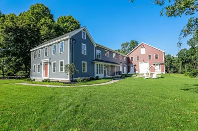 24 Boston Rd #3