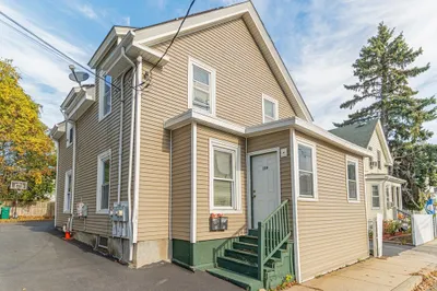 129 Williams Ave