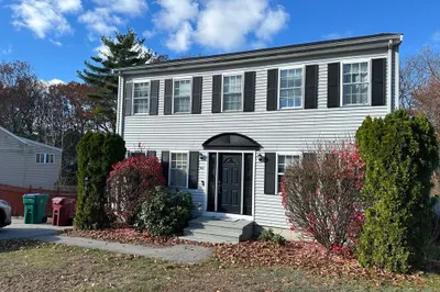 240 Acropolis Rd 1