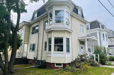 18 Appleton St #2B