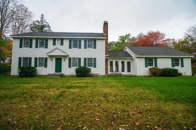 35 Maplewood Cir 1