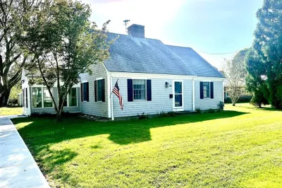 38 Linden Rd 1