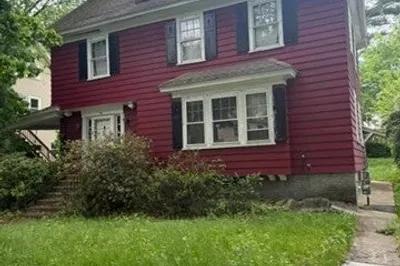 54 Midland St