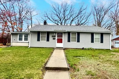 43 Lake St 1