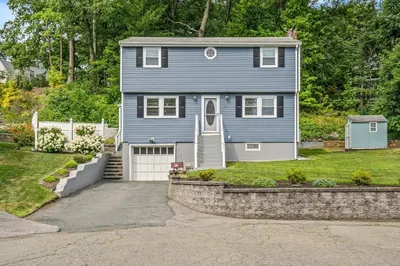 17 Dale Cir