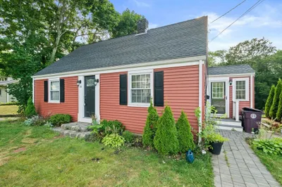 49 Pine St