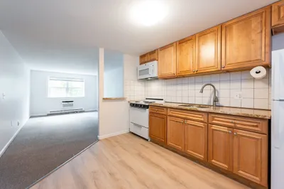 236 Low Street #11