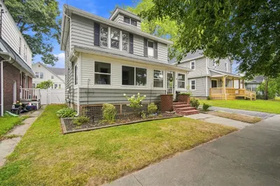 43 Corona St 1