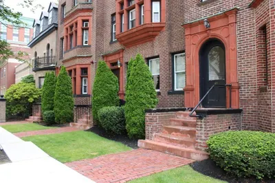 36 Elm St #3