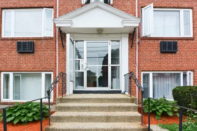 26 Carey Ave #8