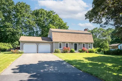 87 Valley View Circle 1