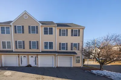 417 Hildreth St #2 1
