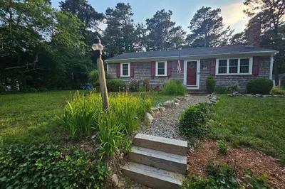 3 Kenneth St