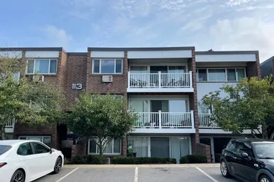 113 Walnut Street #4