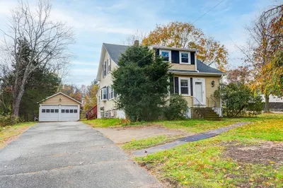 500 Elm St 1