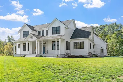 637 Mason Rd 1