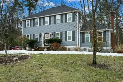 11 Douglas Hill Way 1