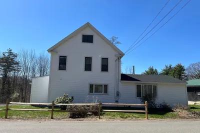 43 Baldwinville Rd
