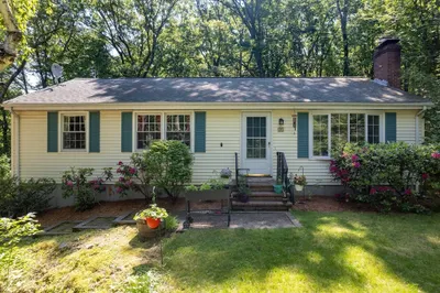 23 Cypress Ave