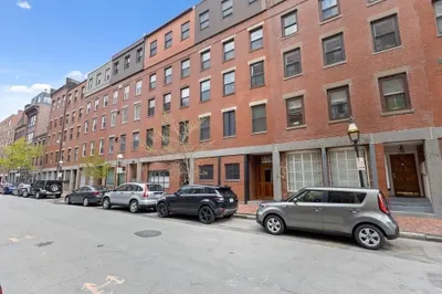 117 Fulton St #2 1