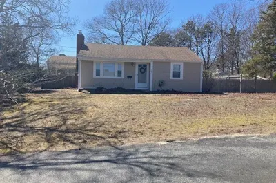 25 Buckwood Dr