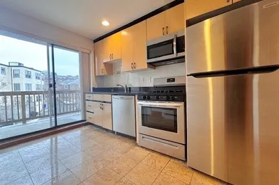1714 Commonwealth Ave #6