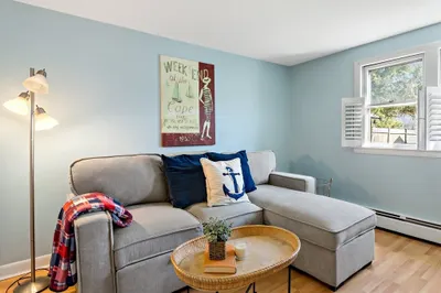 558 Craigville Beach Road #7 1