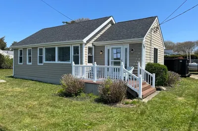 2 Fisherman Rd #n/a