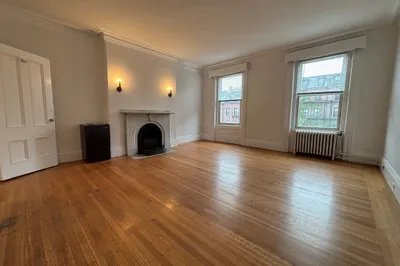 98 Charles St #8 1