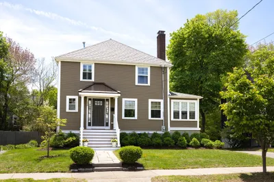 112 Oakdale Rd