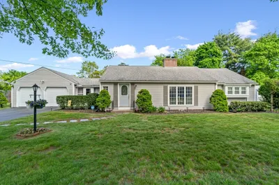 15 Jeffrey Rd