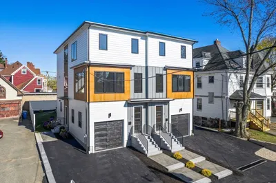 15 Howard Street #2 1