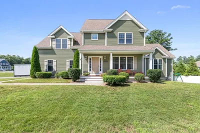 52 Waterford Cir 1