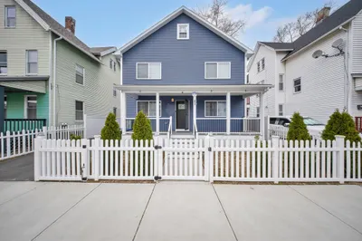 42 Ringgold St 1