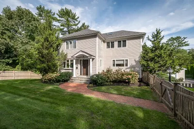 516 Summer Street 1