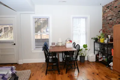 255 Paris St #2 1
