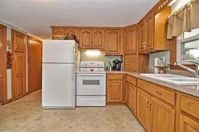 32 Orchard Ter 1