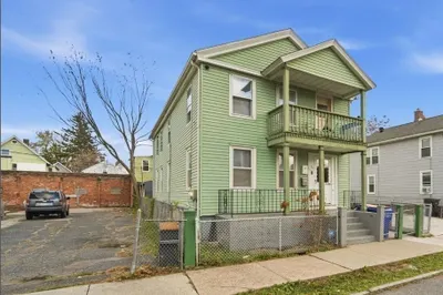 53 Fremont St #1 1