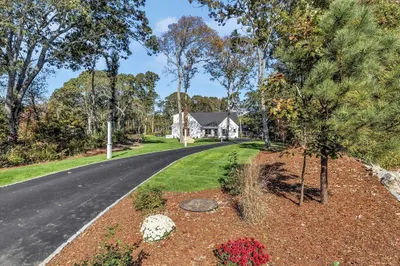 47 Nickerson Farm Way 1