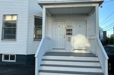 3 Glidden Ave #3 1