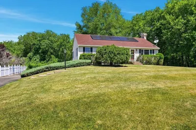 360 Woodland Ave 1
