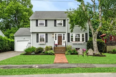 42 Pickwick Rd