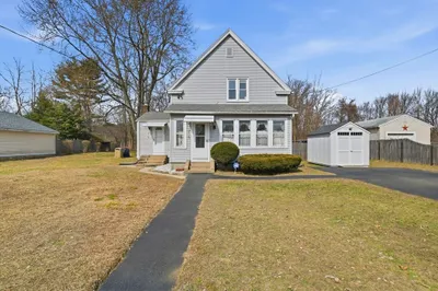 543 Lafleur Drive 1
