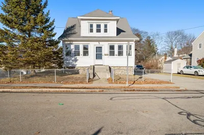 211 Florence Ave